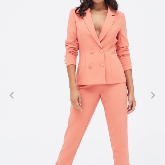 set blazer and pants - Picture 4 of 9